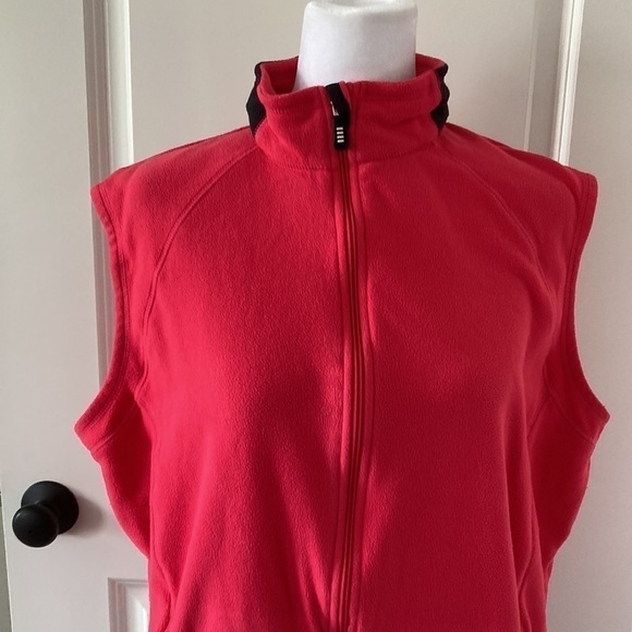 Lands’ End XL 18 20 fleece vest pink pockets - Picture 3 of 15